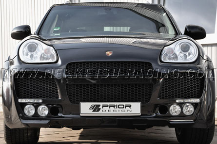 ชุดแต่งรอบคันรถ Porsche Cayenne 955 ทรง Prior-Design